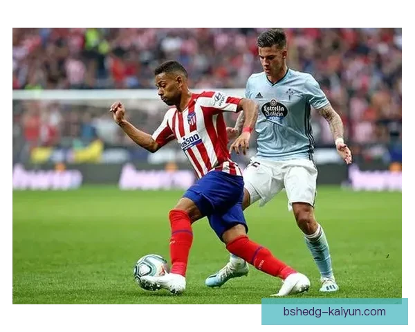 凯塞多最佳位置分析：球队中场的角色与战术适应性探讨